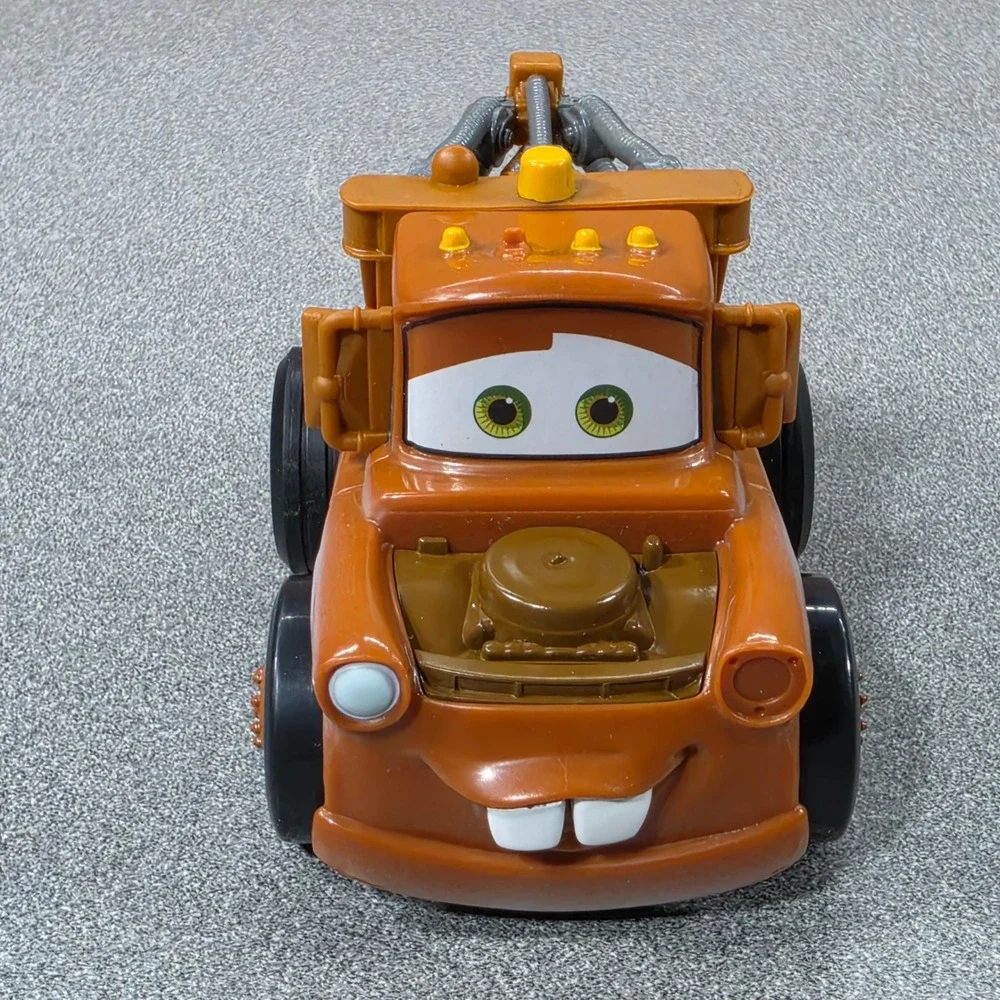 Disney Pixar Cars Tow Mater Toy Truck Kids Excellent Radiator Spring action
